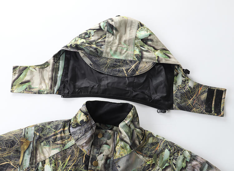 Men's Camouflage Waterproof Hunting Jacket 