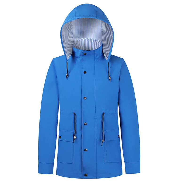 La chaqueta cortavientos es tu mejor opción para primavera y otoño.
